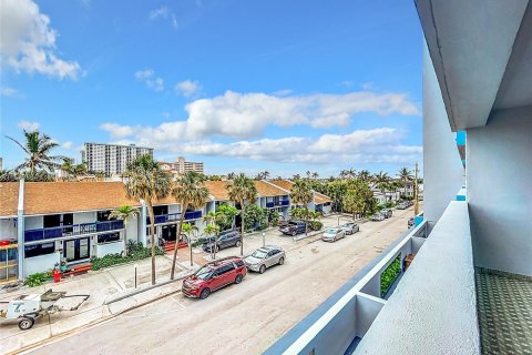 Condo in Hollywood, Florida, 2 bedrooms  № 1141666 - photo 30