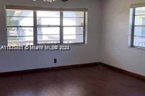 Condominio en venta en West Palm Beach, Florida, 1 dormitorio, 65.22 m2 № 1141712 - foto 1