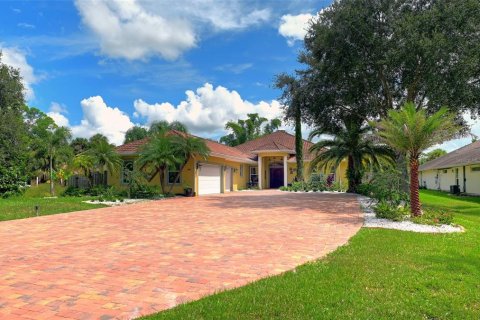 Villa ou maison à vendre à Vero Beach, Floride: 5 chambres, 379.88 m2 № 1287210 - photo 2