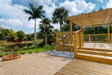 Casa en venta en Vero Beach, Florida, 5 dormitorios, 379.88 m2 № 1287210 - foto 10