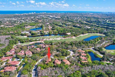 Casa en venta en Jupiter, Florida, 2 dormitorios, 184.88 m2 № 1099180 - foto 1