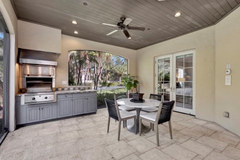 House in Jupiter, Florida 2 bedrooms, 184.88 sq.m. № 1099180 - photo 15