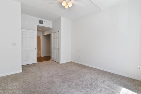 Condominio en venta en Jupiter, Florida, 1 dormitorio, 66.8 m2 № 1099195 - foto 8