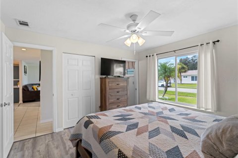 Villa ou maison à vendre à North Port, Floride: 2 chambres, 84.63 m2 № 1369958 - photo 15