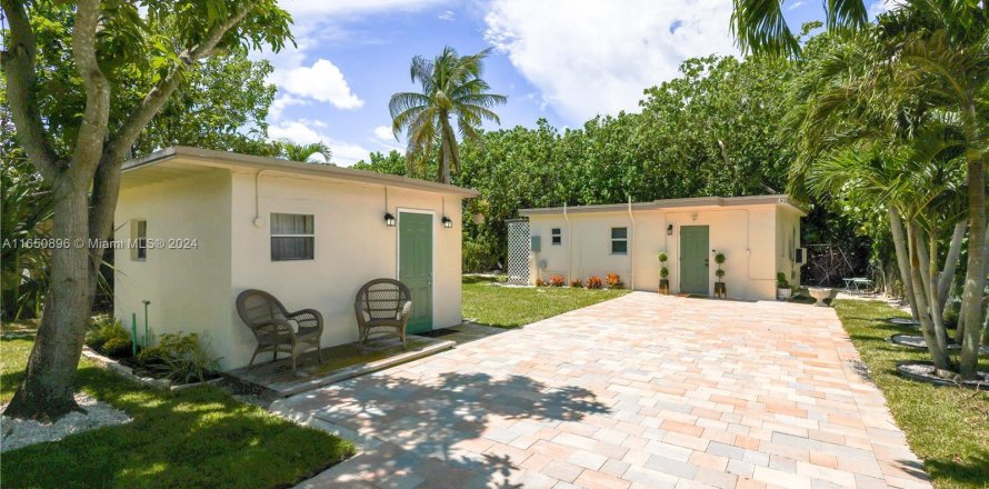 House in Fort Lauderdale, Florida 1 bedroom, 42.64 sq.m. № 1345637