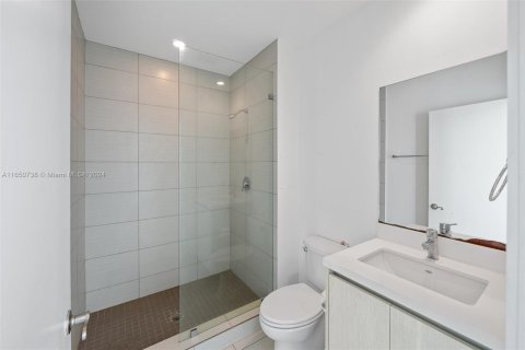 Adosado en venta en North Miami, Florida, 3 dormitorios, 225.29 m2 № 1333219 - foto 18