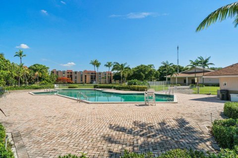 Condo in Delray Beach, Florida, 2 bedrooms  № 619352 - photo 4