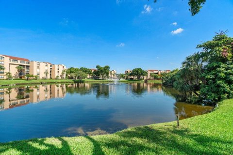 Copropriété à louer à Delray Beach, Floride: 2 chambres, 119.84 m2 № 619352 - photo 5