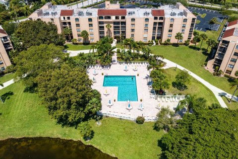 Copropriété à louer à Delray Beach, Floride: 2 chambres, 119.84 m2 № 619352 - photo 12