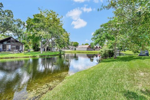 Adosado en venta en Plantation, Florida, 2 dormitorios, 113.71 m2 № 1348032 - foto 10