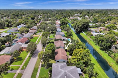 Villa ou maison à vendre à Cutler Bay, Floride: 3 chambres, 122.91 m2 № 1348029 - photo 2