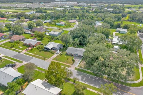 House in Kissimmee, Florida 4 bedrooms, 110.09 sq.m. № 1388940 - photo 25