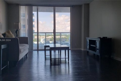 Copropriété à vendre à Hollywood, Floride: 2 chambres, 111.67 m2 № 1355215 - photo 6