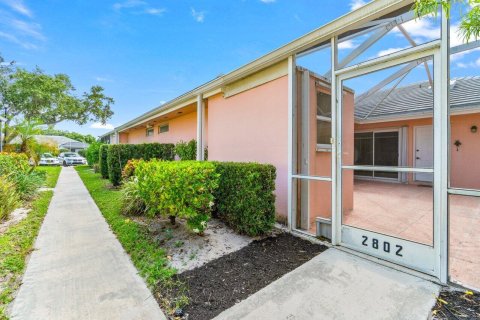 House in Palm Beach Gardens, Florida 2 bedrooms, 107.02 sq.m. № 1178460 - photo 6