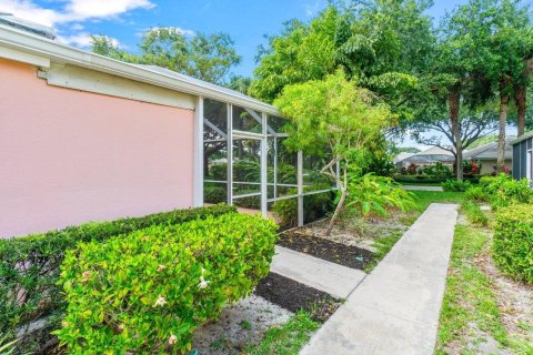 Villa ou maison à vendre à Palm Beach Gardens, Floride: 2 chambres, 107.02 m2 № 1178460 - photo 3