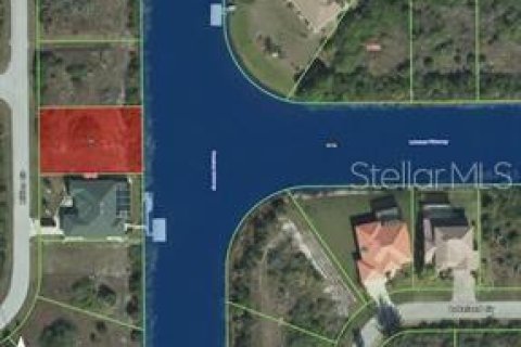 Terreno en venta en Port Charlotte, Florida № 1217769 - foto 1