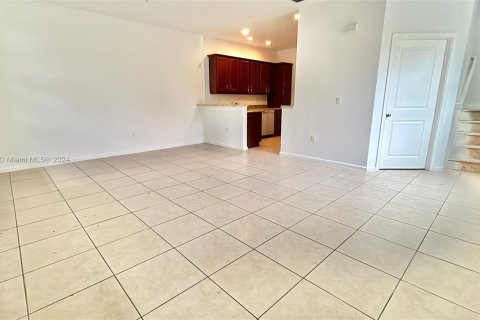 Townhouse in Sunrise, Florida 3 bedrooms, 151.24 sq.m. № 1398351 - photo 8