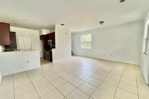 Townhouse in Sunrise, Florida 3 bedrooms, 151.24 sq.m. № 1398351 - photo 6