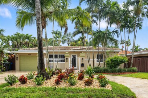 House in Fort Lauderdale, Florida 3 bedrooms, 134.62 sq.m. № 1398397 - photo 6