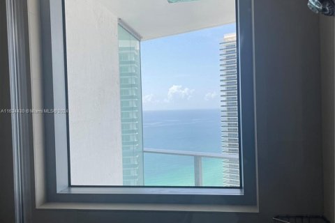 Condominio en venta en Hollywood, Florida, 2 dormitorios, 100.98 m2 № 1294892 - foto 15