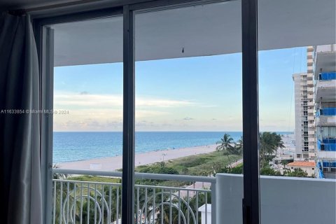 Copropriété à vendre à Miami Beach, Floride: 2 chambres, 177.35 m2 № 1294846 - photo 14