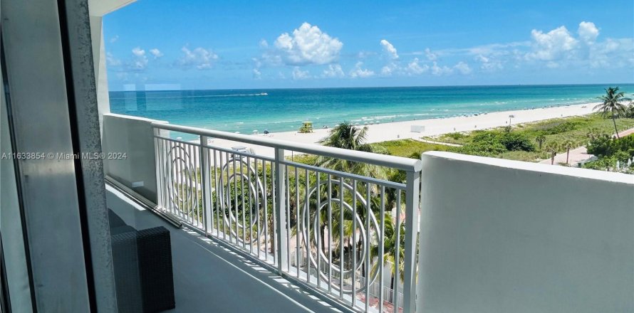 Condo à Miami Beach, Floride, 2 chambres  № 1294846