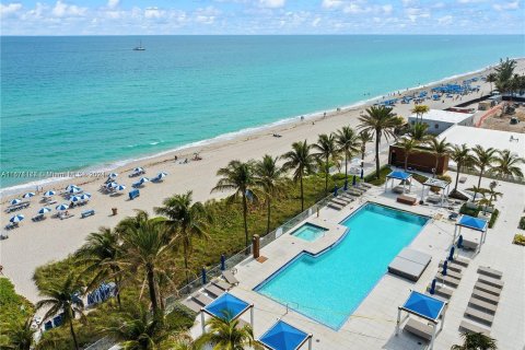 Copropriété à vendre à Sunny Isles Beach, Floride: 4 chambres, 366.5 m2 № 1153380 - photo 5