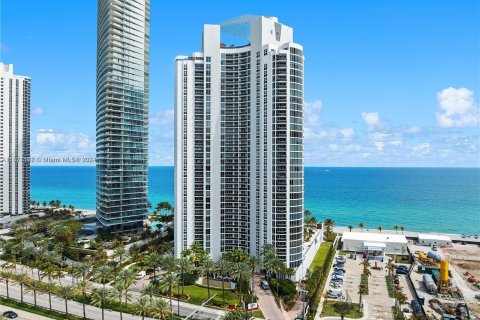 Condo in Sunny Isles Beach, Florida, 4 bedrooms  № 1153380 - photo 11