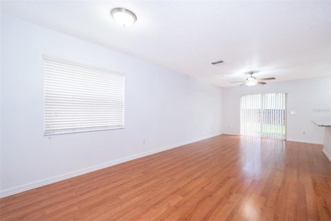 Touwnhouse à vendre à Altamonte Springs, Floride: 3 chambres, 177.81 m2 № 1361569 - photo 6