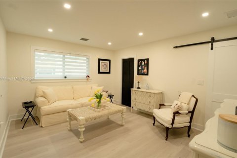 Villa ou maison à vendre à Hollywood, Floride: 3 chambres, 128.02 m2 № 1153421 - photo 13