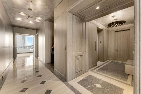 Condominio en venta en Miami, Florida, 4 dormitorios, 444.63 m2 № 1404302 - foto 23