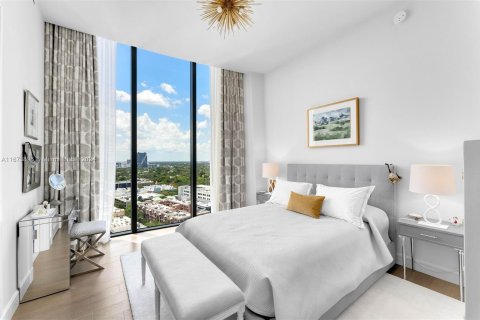 Condominio en venta en Miami, Florida, 4 dormitorios, 444.63 m2 № 1404302 - foto 18