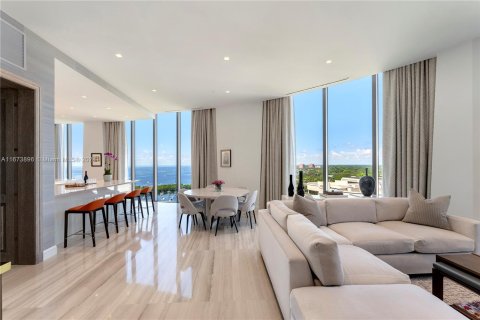 Condominio en venta en Miami, Florida, 4 dormitorios, 444.63 m2 № 1404302 - foto 8