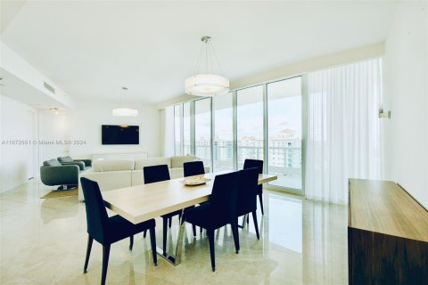 Condominio en venta en Aventura, Florida, 2 dormitorios, 191.01 m2 № 1404301 - foto 6