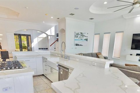 Villa ou maison à vendre à Orlando, Floride: 5 chambres, 547.94 m2 № 889073 - photo 18