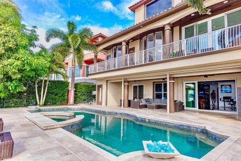 Villa ou maison à vendre à Orlando, Floride: 5 chambres, 547.94 m2 № 889073 - photo 5