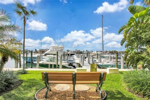 Copropriété à vendre à Fort Lauderdale, Floride: 2 chambres, 133.31 m2 № 1168696 - photo 14