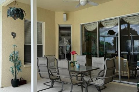 House in Lutz, Florida 5 bedrooms, 255.67 sq.m. № 1204119 - photo 7