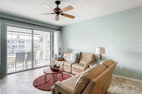 Condominio en venta en Port Charlotte, Florida, 3 dormitorios, 170.1 m2 № 799089 - foto 12