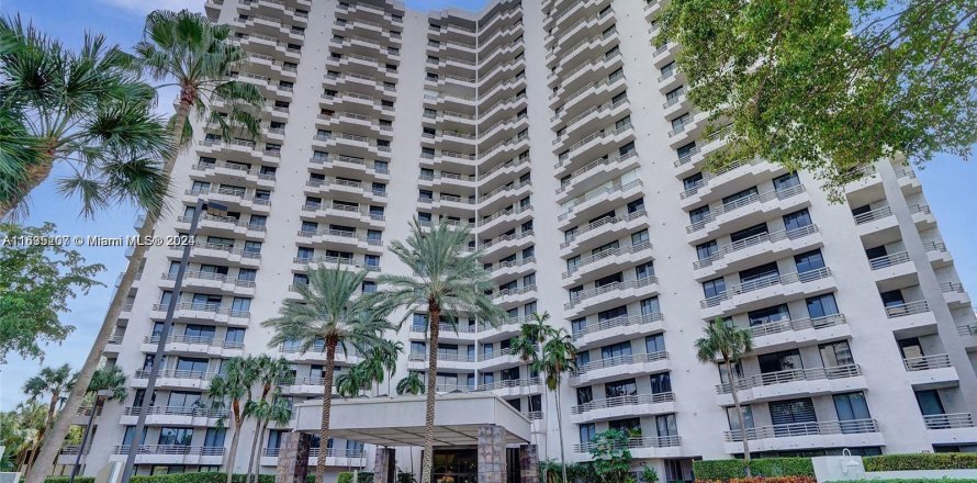 Condo à Aventura, Floride, 3 chambres  № 1305723