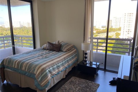 Condominio en alquiler en Aventura, Florida, 3 dormitorios, 118.08 m2 № 1305723 - foto 10