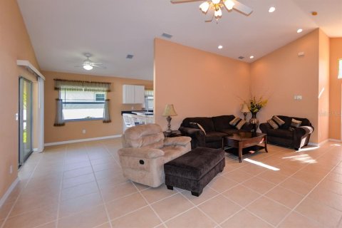 Casa en venta en Port Charlotte, Florida, 3 dormitorios, 132.11 m2 № 1381271 - foto 7