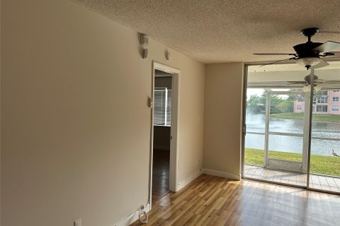 Condominio en venta en Sunrise, Florida, 2 dormitorios, 78.97 m2 № 1103214 - foto 6