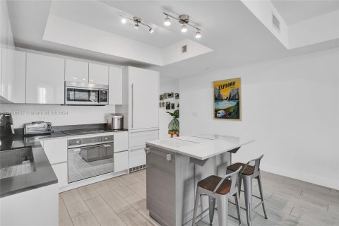 Copropriété à vendre à Miami, Floride: 2 chambres, 90.58 m2 № 1292193 - photo 5