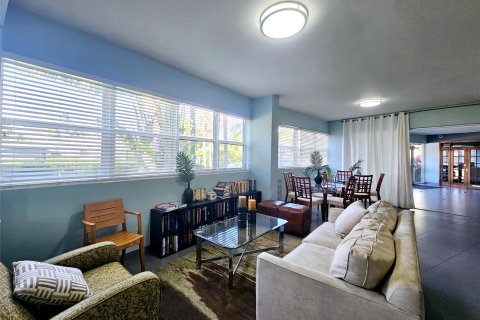 Copropriété à vendre à Fort Lauderdale, Floride: 2 chambres, 70.61 m2 № 1147047 - photo 11