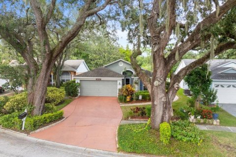 Villa ou maison à vendre à Tampa, Floride: 3 chambres, 104.61 m2 № 1390111 - photo 2