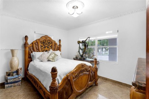 Villa ou maison à vendre à Hialeah, Floride: 3 chambres, 130.99 m2 № 736176 - photo 16
