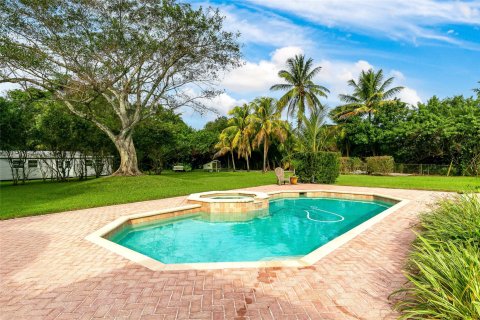 Villa ou maison à vendre à Cooper City, Floride: 3 chambres, 236.16 m2 № 962392 - photo 22