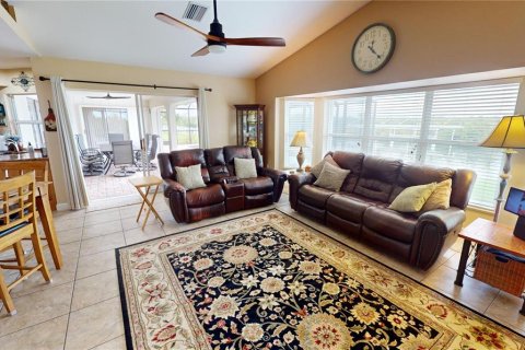 House in Port Charlotte, Florida 4 bedrooms, 200.48 sq.m. № 1257914 - photo 9