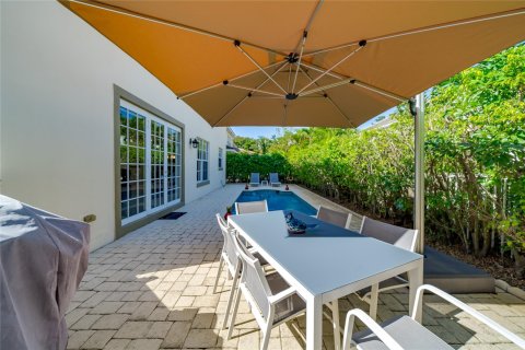 Casa en venta en Fort Lauderdale, Florida, 4 dormitorios, 256.13 m2 № 1093169 - foto 9